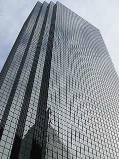 干地暖一年能挣多少钱 干地暖一年能挣多少钱？